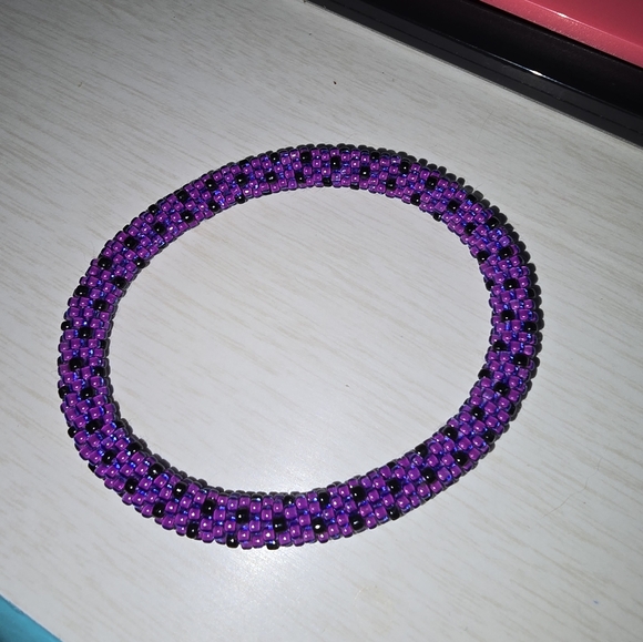 Sashka-Co Glass Bead Bangle - Picture 2 of 7